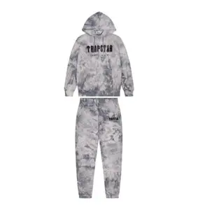 Wholesale Black Custom Trapstar Logo Tracksuit New Styile Logo Printed Tracksuit White Blue Pink Colours For Men 2023