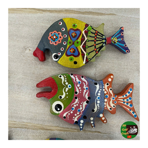 Figurine de jouet de poisson en bois, cadeau de décoration rustique d'art populaire de souvenir de poisson en bois peint à la main, poisson en bois de pêcheur de capture pour des ventes - Product Image 4