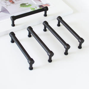 Poignées de meuble modernes en alliage de zinc noir, barres de tirage pour cuisine, salle de bain, armoire - Quincaillerie de meubles contemporaine durable - Product Image 1