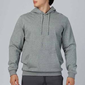 Ommiz Industry ofrece sudaderas y hoodies para hombre, 100% algodón, estilo French Terry, color gris jaspeado. - Product Image 6