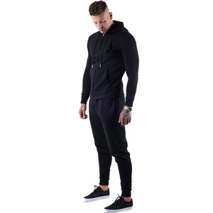 Conjunto de sudadera con cordón gráfico y letras de talla grande para hombre, pantalones elásticos con capucha, ropa de calle transpirable para gimnasio, chándal para invierno - Product Image 3