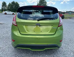 Ford Fiesta 2019 en parfait état - Product Image 1