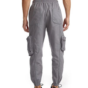 Pantalon cargo décontracté pour homme avec poches zippées et matériau réfléchissant pour la course de nuit - Product Image 2