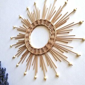 ชั้นวางของหวายติดผนังรูปดอกไม้สไตล์โบฮีเมียนแบบดั้งเดิมของตกแต่งบ้านงานสานแฮนด์เมดสินค้าจากเวียดนาม - Product Image 4