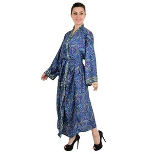 Kimono en soie bleu bohème à motifs floraux Paisley, cadeau de luxe pour anniversaire ou anniversaire de mariage pour femme, nouvelle robe de plage Regal House, pièce unique - Product Image 2
