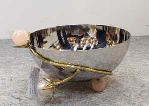 Nuevo diseño hecho a mano de metal de acero inoxidable tazón para mezclar con soporte de hierro para utensilios de cocina tamaño y MATERIAL PERSONALIZADO - Product Image 2
