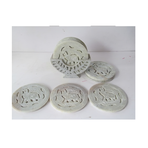 Sous-verres élégants en marbre faits à la main Accessoire de table basse en pierre durable Parfait moderne et classique - Product Image 1