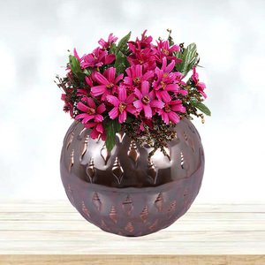 Florero de Metal martillado con acabado plateado y dorado, maceta de mesa moderna para boda, decoración de pared de mesa personalizada hecha a mano - Product Image 2