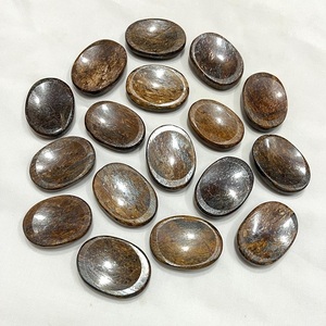 Worrystone fait à la main Bronzite ovale Cabachones New Age métaphysique guérison Figurine Inde pierres précieuses exportées universel Alakik amour - Product Image 6