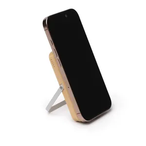 Powerbank Promozionale Personalizzato in Bambù con Granato, Gadget Personalizzati - Product Image 2