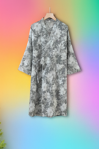 Qualité d'exportation Robes Kimono en satin léger pour femme Manches larges en coton à fleurs Coupe décontractée Peignoir de chambre doux avec ceinture - Product Image 3