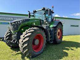 Tractor Agrícola FENDT 1050 VARIO 2023 de 70 CV con Tracción en las 4 Ruedas, Transmisión por Engranajes, Bomba de Motor y Caja de Cambios - Alta Productividad - Product Image 5