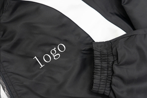 Survêtements de sport en nylon à panneau personnalisé pour hommes, jogging à col montant et fermeture éclair, avec votre propre logo brodé - Product Image 2