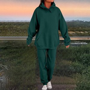Ensemble de survêtements durables pour femmes Sweat à capuche et jogging assortis avec broderie personnalisée Vêtements de sport à la mode pour une utilisation quotidienne et sportive - Product Image 6