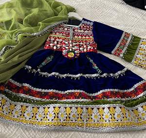 Venta al por mayor 100% de alta calidad vestidos afganos Kuchi vestido tradicional afgano Kuchi con decoración de encaje a granel - Product Image 2