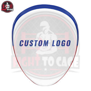 Pads de boxe Micro Focus en cuir/PU durables, personnalisables, légers – Équipement ultime pour l'entraînement en salle pour les athlètes - Product Image 4