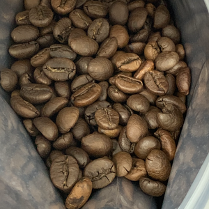 100% granos de café tostados Robusta sabor oscuro y audaz de Vietnam embalaje personalizado y etiqueta privada disponible - Product Image 4