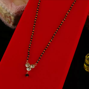 Mangalsutra artificial elegante para mujer con pendientes a juego, joyería india tradicional a precios de mayorista - Product Image 4