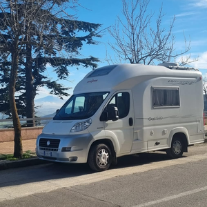 Autocaravanas de Lujo de Alta Calidad de Fábrica, Caravanas, Remolques de Viaje, Autocaravanas para Acampar, de Acero Inoxidable para 4-6 Personas, con Aire Acondicionado, 1500 kg - Product Image 1