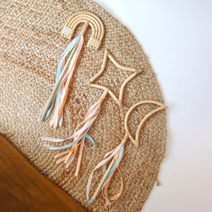 ของเล่นไม้กายสิทธิ์สำหรับเด็กวัยหัดเดินไม้เท้าหวายรูปดาวพระจันทร์ดอกไม้ธรรมชาติ - Product Image 6