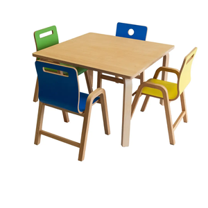 Chaise à structure en bois Chaise en bois de maternelle pour enfants Fabriqué en Turquie Meubles minimalistes durables en gros de haute qualité - Product Image 4