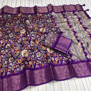 Tela de Seda de Lichi Suave y Pesada con Borde de Jacquard en Ambos Lados, Sari de Primera Calidad con Elegantes Borlas - Product Image 4