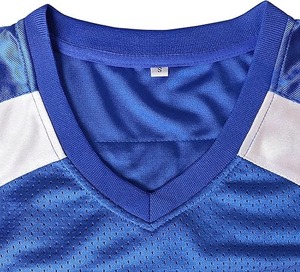 ชุดกีฬาฟุตบอลชุดทีมเสื้อเจอร์ซีย์สีดำสีเทา - Product Image 4