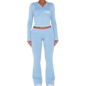 Wholesale Women Winter Hooded Solid Lightweight Fitness 2-Piece Sportswear <b>Set</b> Custom Logo Tracksuits - Product Image 5