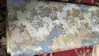 Tissus en soie brodée Banarasi de qualité supérieure, tissés à la main, avec des motifs floraux en jacquard doré métallique, tissu de couture en gros