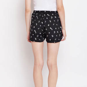 Shorts d'entraînement légers de haute qualité pour femmes Nouveaux shorts imprimés avec logo personnalisé pour femmes de grande taille - Product Image 3