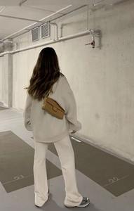 Conjuntos informales de ropa de mujer para mujer, venta al por mayor, chándal de último diseño, Conjunto de sudadera y pantalones de pierna ancha de punto personalizados - Product Image 2