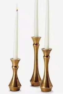 Candélabre en métal enduit d'argent brillant pièce décorative de côté de lit résistant décoration d'événement maison candélabre personnalisé - Product Image 5