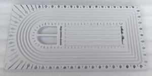 Planche à perler en plastique Panneau de conception multibrins, recouvert de flocage de couleur grise Plateau de conception de perles floquées - Product Image 6