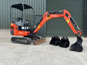 Mini-excavatrice sur chenilles KX016-4 avec moteur et pompe, haute efficacité, qualité supérieure, livraison rapide - Product Image 2