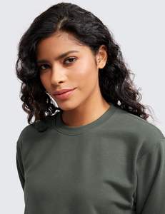 <b>Women</b> Oversized Crop top <b>Sweatshirts</b> Custom Logo 100% Cotton Knitted Fabric <b>Long</b> Sleeve Autumn Season <b>women</b> crop top <b>sweatshirt</b> - Product Image 5