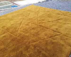 Luxueux tapis berbère Beni Mrirt chameau avec motifs gravés solide grand tapis de laine marocain personnalisé fait à la main tapis personnalisé OEM - Product Image 2