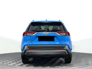 Toyota RAV4 Turbo Automática 2020 con Asientos de Cuero, Neumáticos R18, Portaequipajes de Aluminio, Volante a la Izquierda y Techo Panorámico - Product Image 2