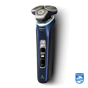 Afeitadora Eléctrica de Triple Cuchilla para Hombre, Uso en Seco y Húmedo, con Recortador Extraíble, Resistente al Agua IPX7, Lavable, Incluye Base de Carga y Estuche de Viaje - Product Image 1