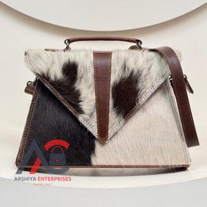 Stylish & Durable Handcrafted Cowhide <b>Leather</b> <b>Satchel</b> Bags for Women Custom High Quality Genuine <b>Leather</b> Crossbody Shoulder Bags - Product Image 1