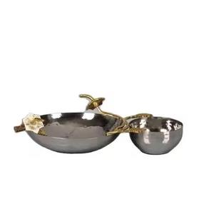 Moderno Tazón para Servir Ensaladas de Metal con Forma de Ola, Tazón Premium para Frutas para Decoración de Mesa de Hotel, Restaurante y Bodas - Product Image 1