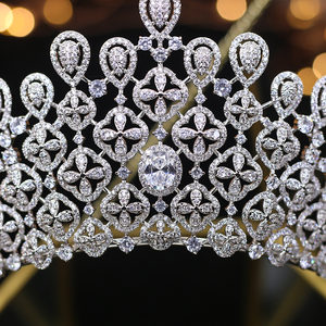 ASNORA CZ Diadème Couronne de Reine de <span class=keywords><strong>Luxe</strong></span> Grande Couleur Or Accessoires de Cheveux de Mariée pour <span class=keywords><strong>Mariage</strong></span> et Bal de Promo - Product Image 4