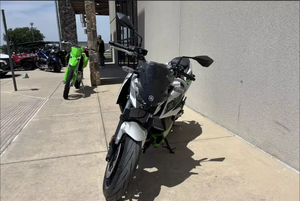 พร้อมขาย รถมอเตอร์ไซค์ Kawasaki Z7 Hybrid Sportbikes รุ่นปี 2026 - Product Image 3