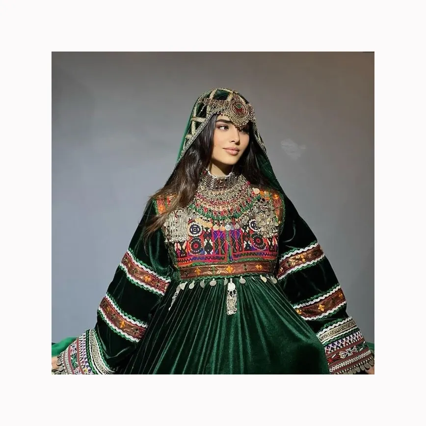 2024 Unique Style Afghani Ladies Dresses Casual Wear Long Afghani Dress Embroidered Patch Design Afghani Dress For Woman