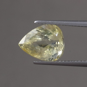 Zafiro Amarillo Natural, Gema Suelta, Certificado IGI, Corte Pera de 11x9.5mm, 5.05 Quilates, para Joyería, 100% Hecho a Mano, Cambio de Color - Product Image 1