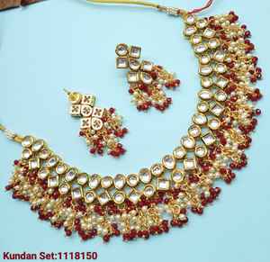 ENSEMBLE DE BIJOUX INDIENS TRADITIONNELS ET À LA MODE EN CUIVRE ENSEMBLE DE BIJOUX DE MARIAGE POUR FEMMES BOUCLES D'OREILLES ET COLLIER - Product Image 4