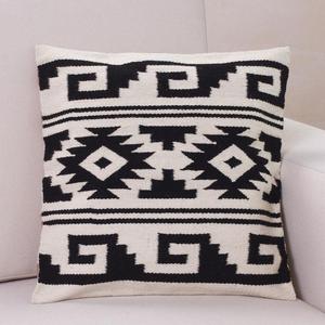 Funda de cojín Kilim de moda, superventas, almohada decorativa tejida a mano única, diseño personalizado, patrón Vintage de ITHL - Product Image 1