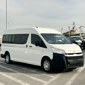 Toyota Hiace GL 3.5L V6 de Primera Mano, 13 Plazas, 2023, Autobús Usado, Volante a la Izquierda, Perfecto Estado - Product Image 1
