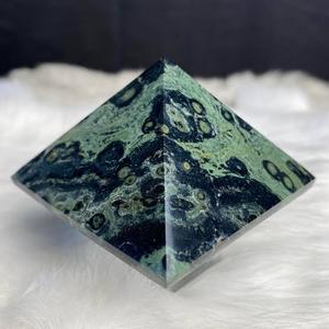 50MM verde Kambaba jaspe pulido cristal Natural piedra curativa pirámide ágata piedra preciosa meditación Feng Shui decoración del hogar - Product Image 1