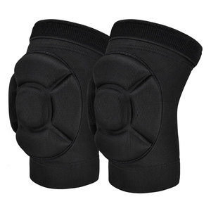 Genouillère confortable en tissu doux pour la pratique de la boxe, offrant un maintien stable pendant l'entraînement et les séances de sport. - Product Image 1