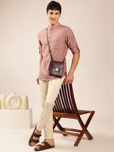 Hombres auto rayas Zari hilo trabajo mandarín collar Kurta corto Kurta Poliéster Viscosa manga larga dobladillo curvo Kurta para hombres - Product Image 6